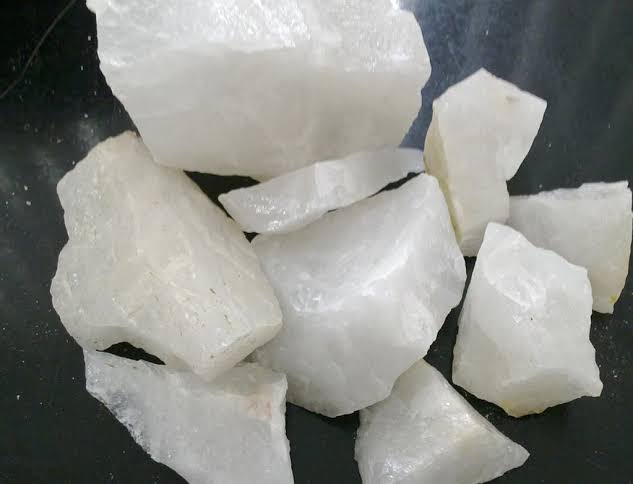 Quartz Lumps